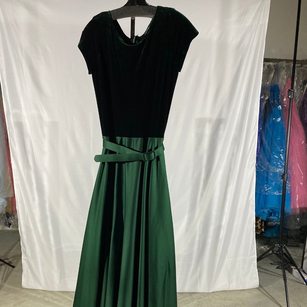 JS Collections - Dress